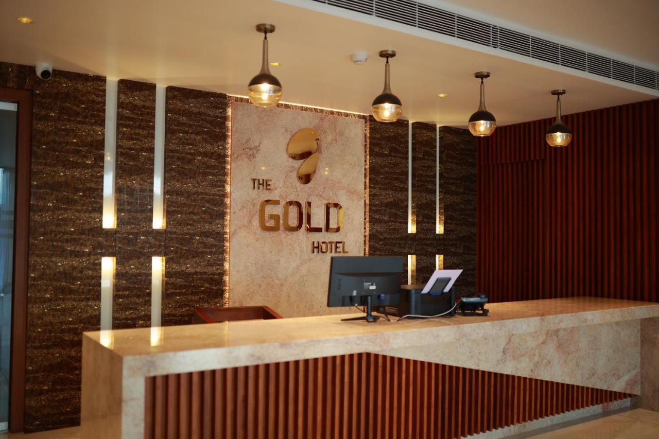 The Gold Hotel Palakkad Exterior photo